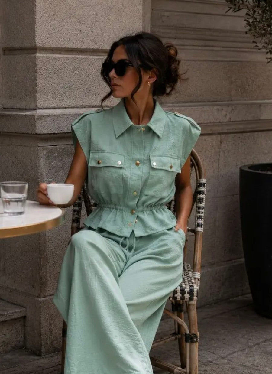 Cameron sleeveless Suit mintgroen