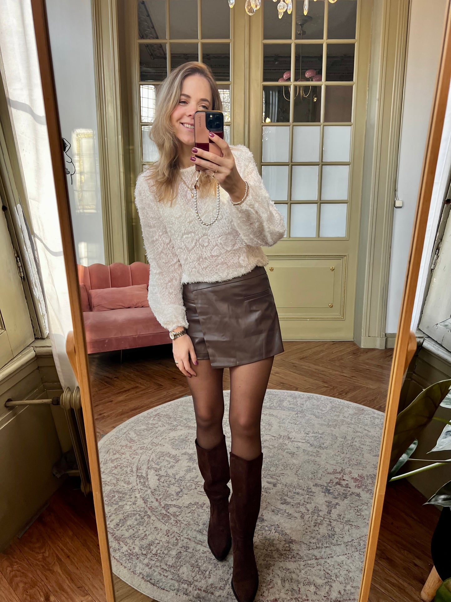 June top furry off white