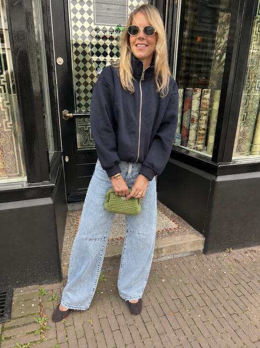 Do barrel jeans denim
