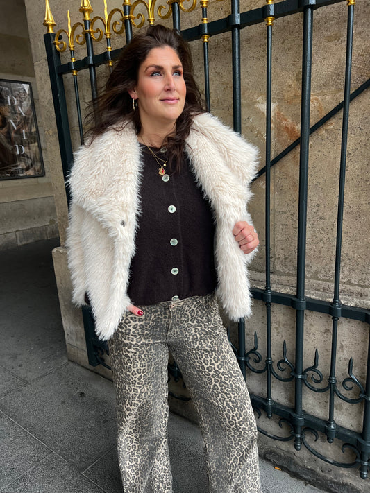 Fluffy faux fur jas ecru