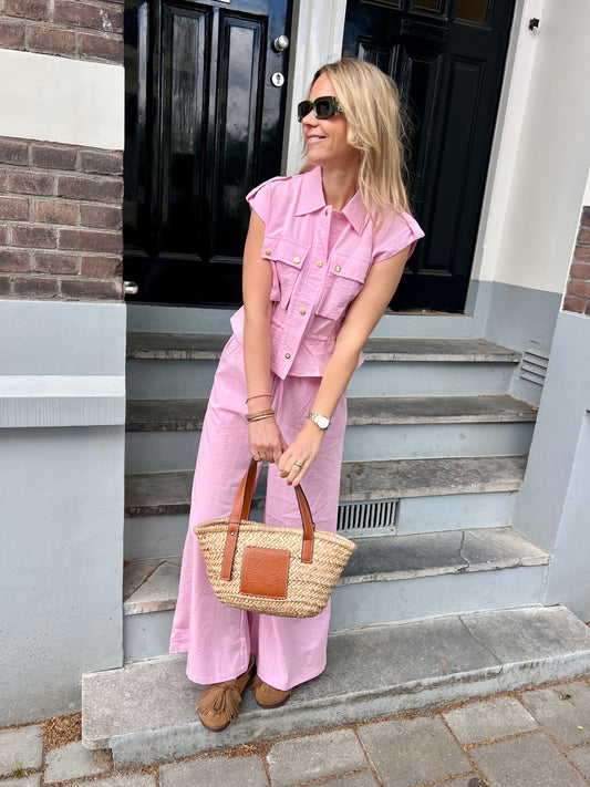 Cameron sleeveless Suit pink